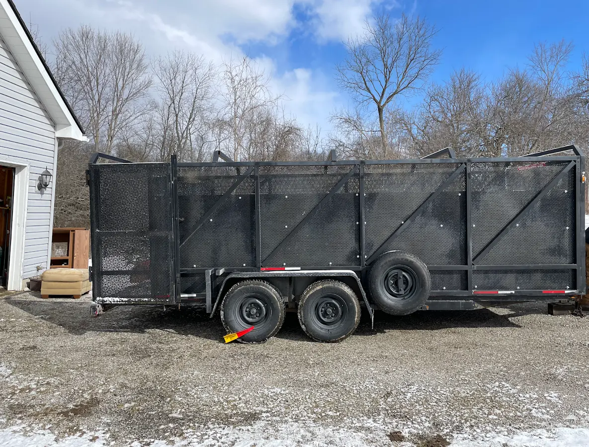 2 Yard Dumpster Rental in North Hills, NY